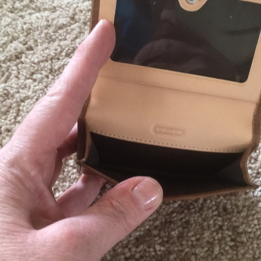 💝 Coach Tan Logo Card Case - Picture 4 of 6